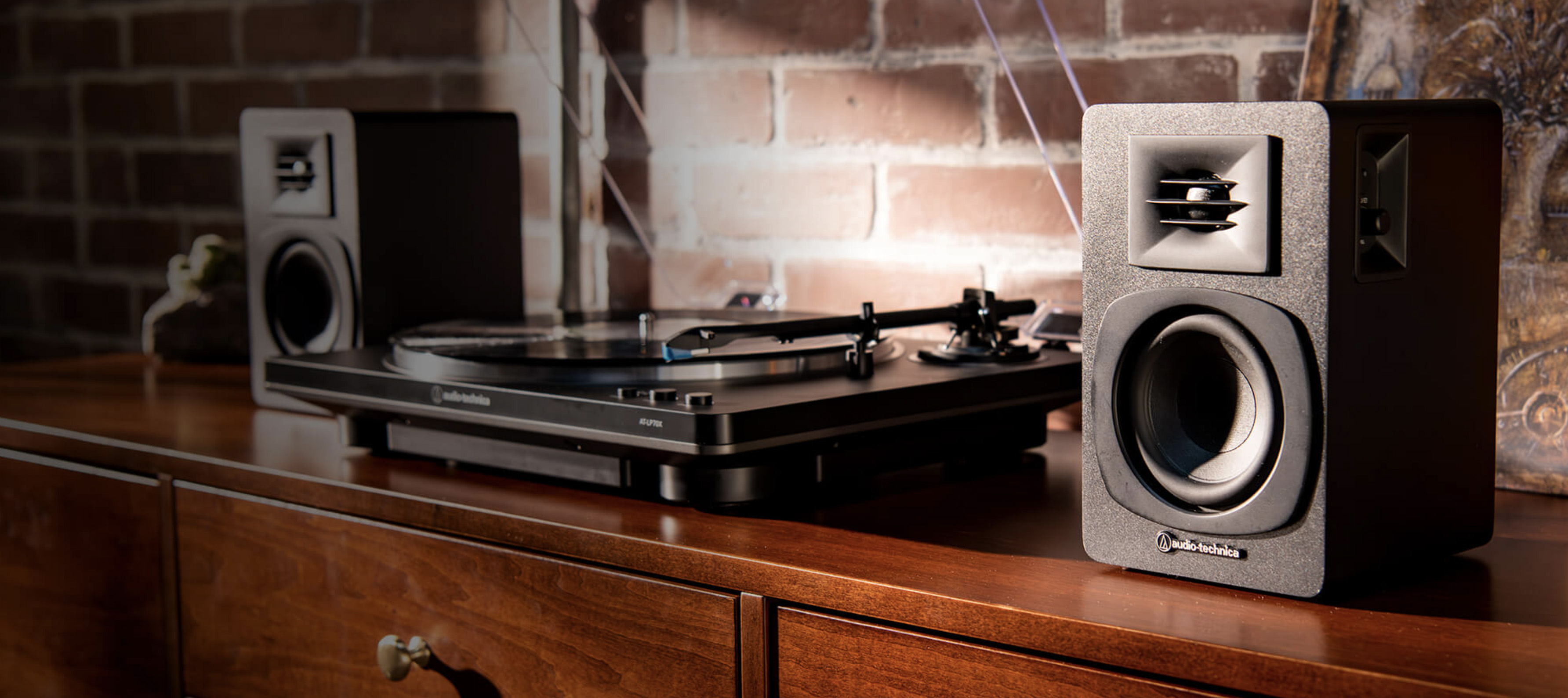 Audio-Technica AT-LP70XBT